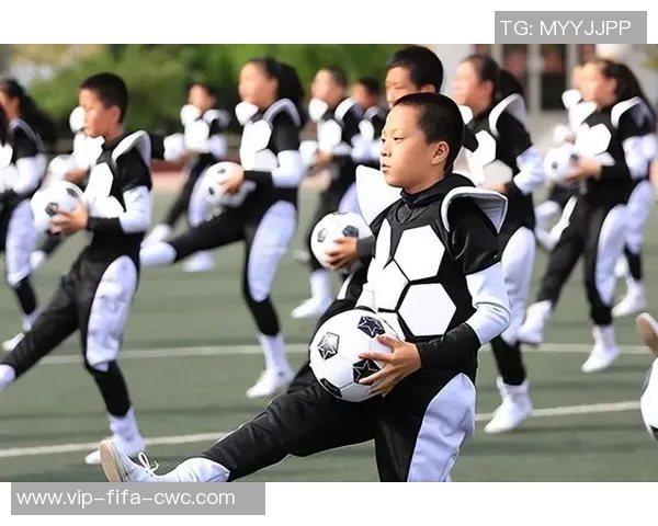 梅县客家足球队奋勇争先展现团结精神助力地方足球发展与文化传承